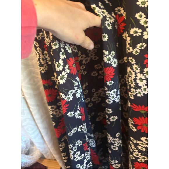 Madewell Floral Print Midi Dress Short Sleeve Tie Detail Black Red‎ Casual - Picture 10 of 13